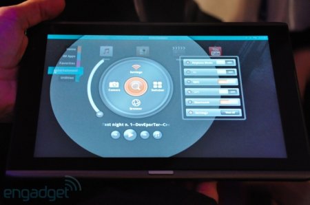 Acer Iconia Tab M500 на выставке в Тайбее